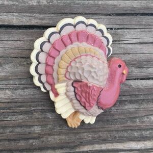 HALLMARK CARDS TOM TURKEY THANKSGIVING BROOCH 1981